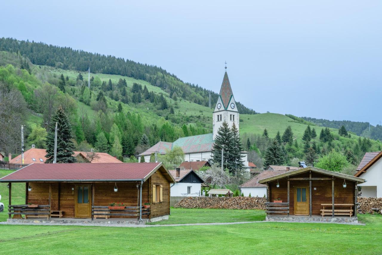 Biotour Camping & Restaurant Ghimes-Faget Exterior photo