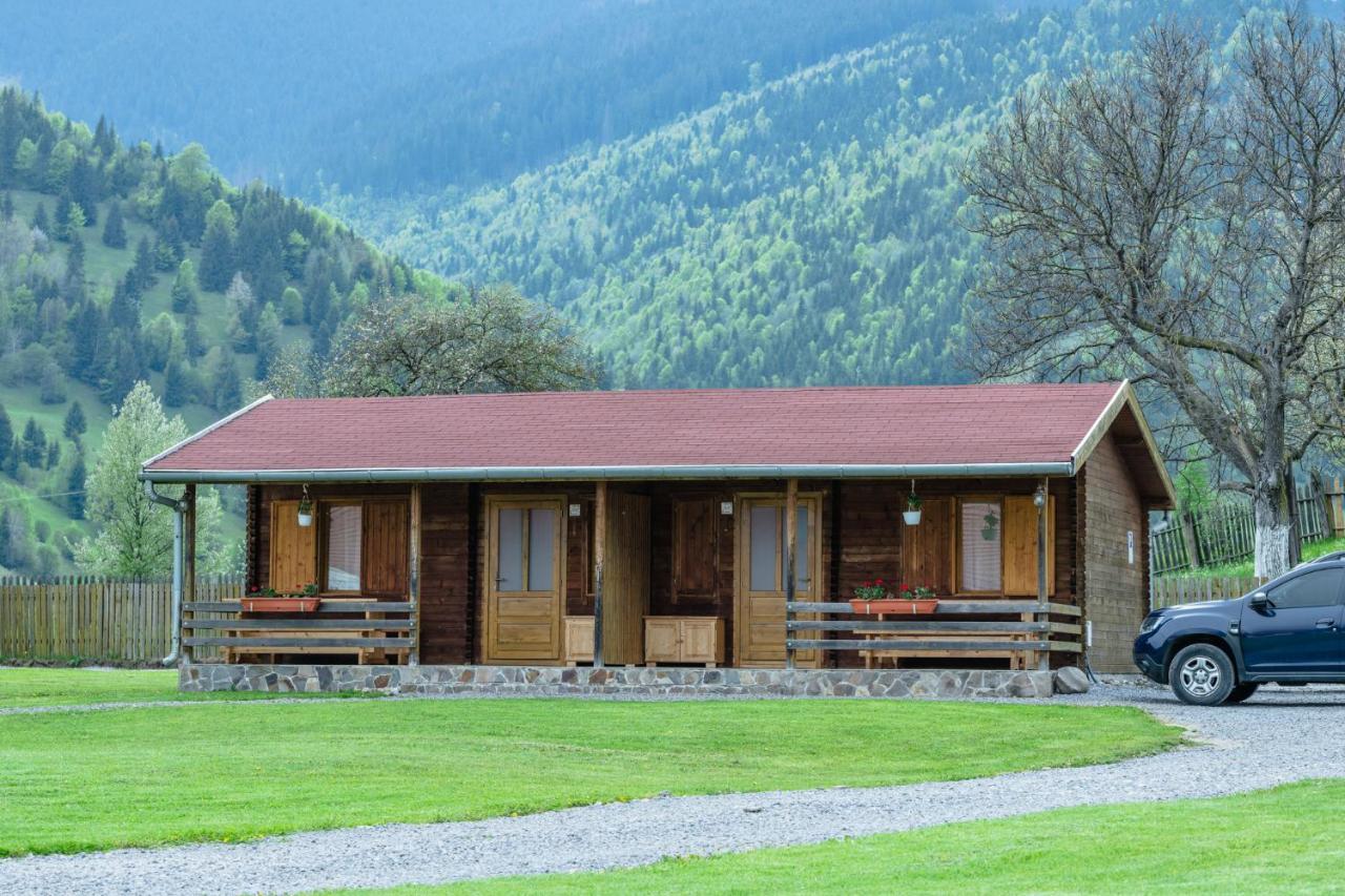 Biotour Camping & Restaurant Ghimes-Faget Exterior photo